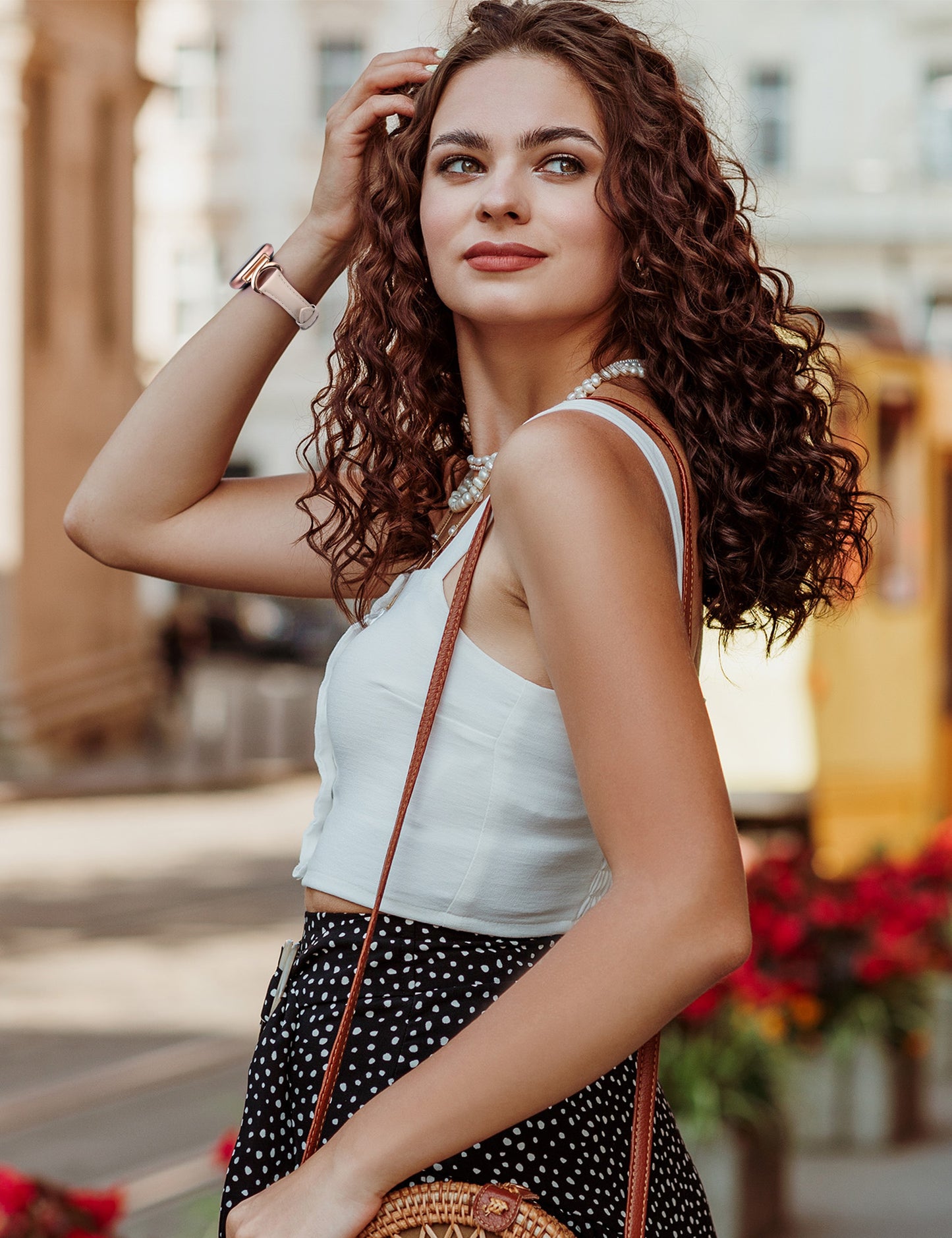 Minyee Leather Bands Compatible with Fitbit Versa 4/Versa 3/Fitbit Sense 2/Sense Band Women, Slim Thin Dressy Designer Premium Leather Strap with C-Shape Metal Buckle for Versa 3 4 Sense 2 Smartwatch