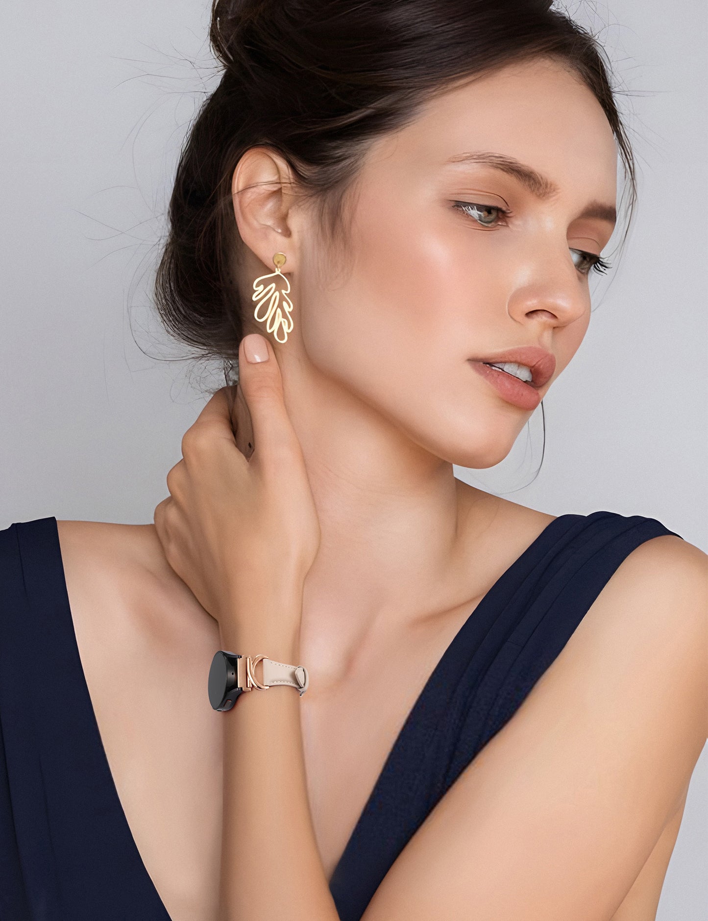 Minyee Leather Band Compatible with Samsung Galaxy Watch 7/6/5/4/FE/Active 2 40mm 44mm/Watch 6 Classic 43mm 47mm/Watch 5 Pro 45mm Bands, 20mm Slim Dressy Leather Strap with C-Shape Metal Buckle Women